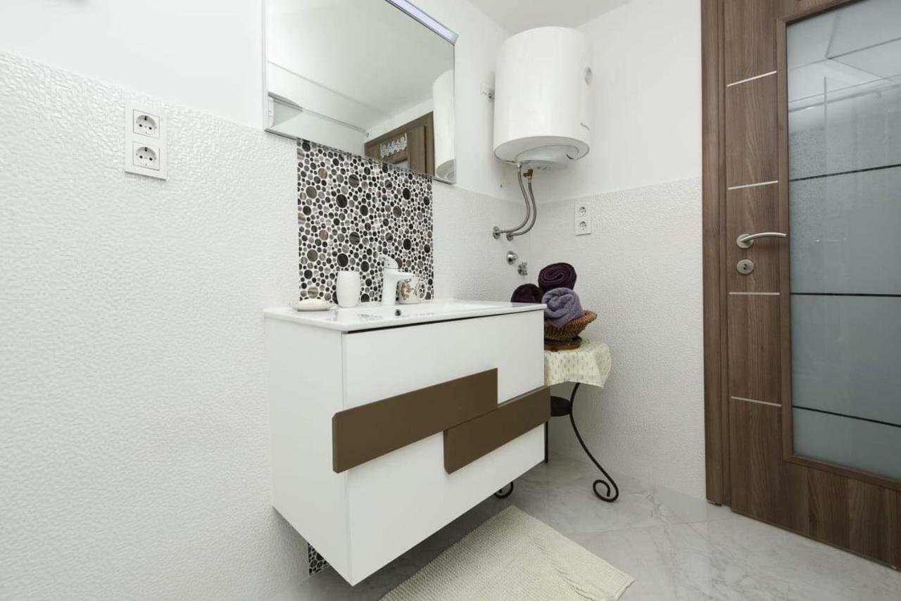 Dana Zadar Apartamento Exterior foto